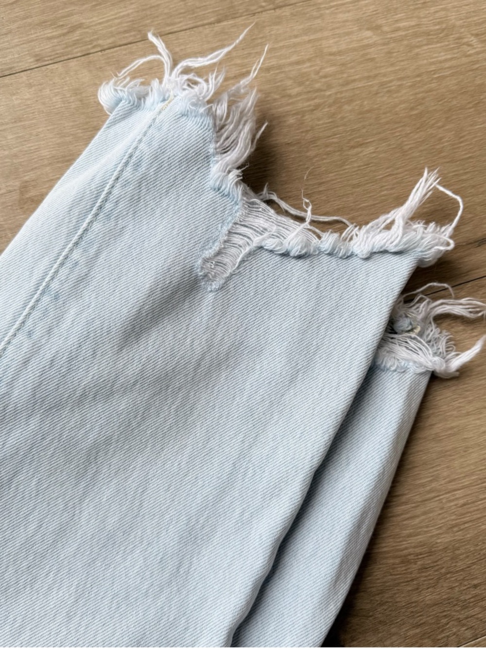 Vervet Light Wash Raw Hem 100% Cotton Denim Jeans V2329 Ankle Straight 24 - Picture 7 of 9